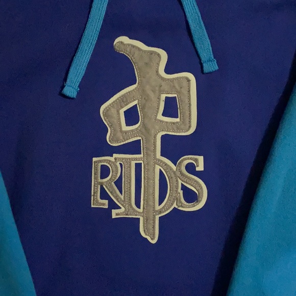 small blue and gray OG Red Dragon sweater! RDS❤️ - Picture 2 of 4